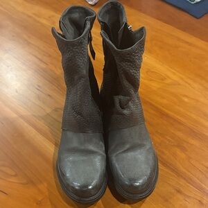 Miz Mooz Real Leather and Leather Lined Dark Gray Ankle Boots